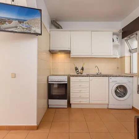 Apartament Oceanview A By Sequeira