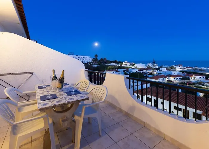 Oceanview A By Sequeira Appartement