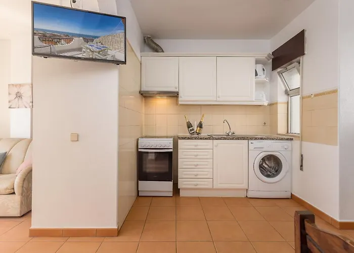 Appartement Oceanview A By Sequeira